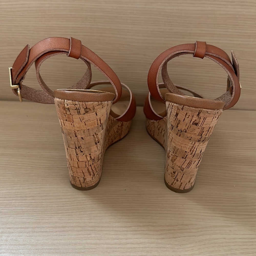 Express Cognac Tan Wedges 7 - Picture 5 of 16